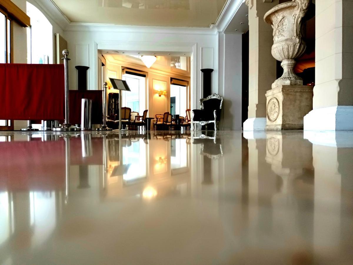Hotel Jeanne D'arc Lourdes