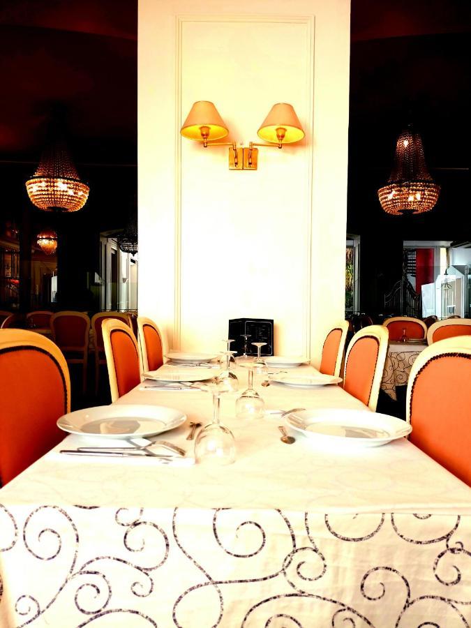 Hotel Jeanne D'arc Lourdes