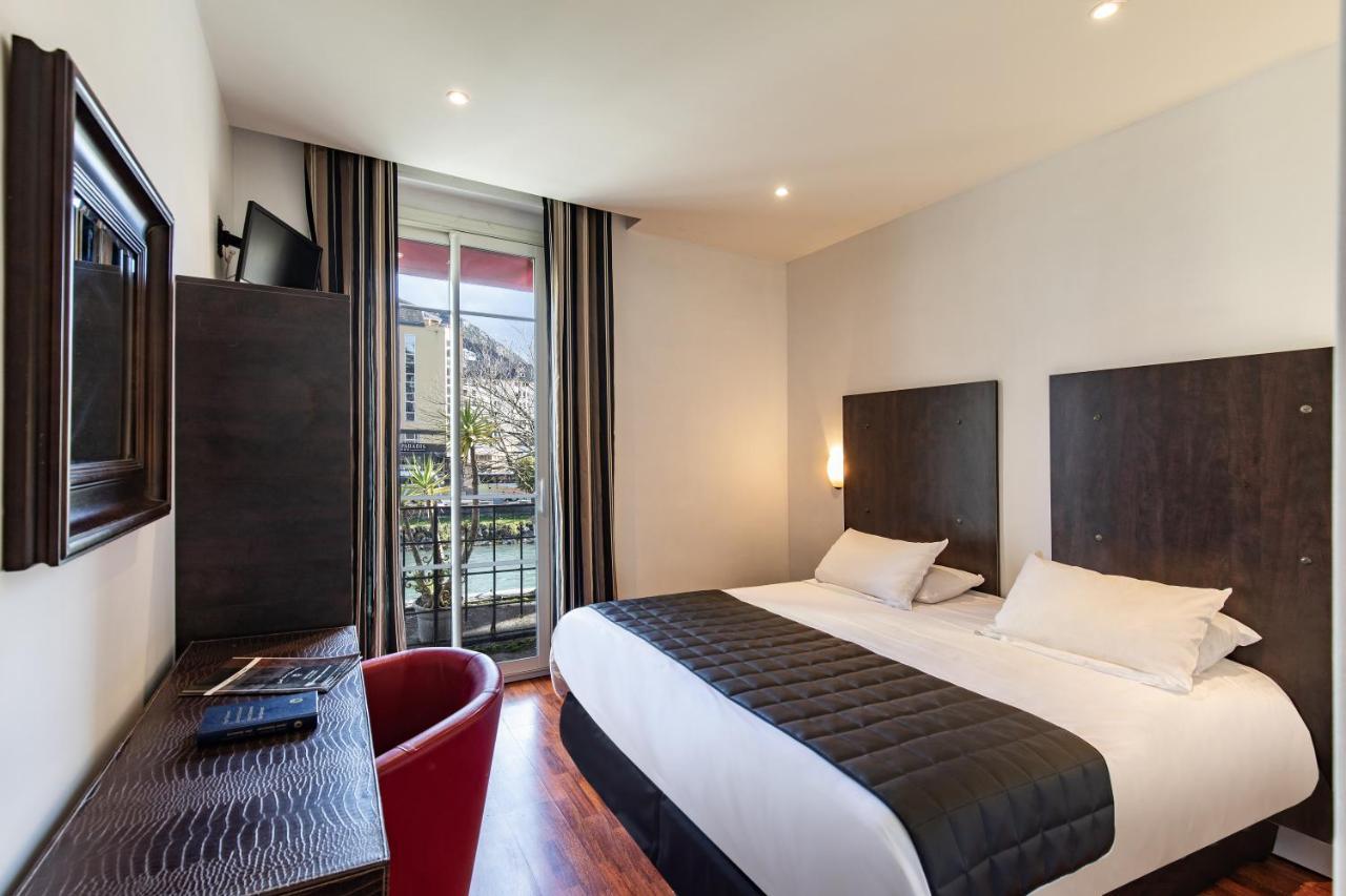 Jeanne D'arc Hotel